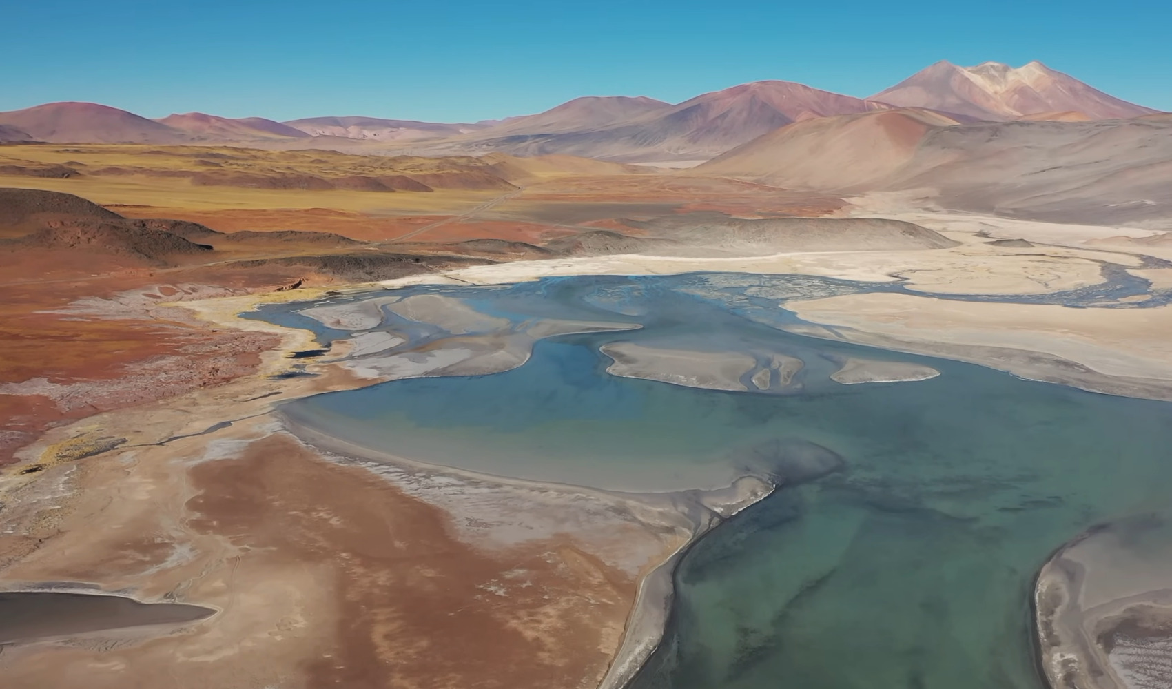 Paesaggio di Piedras Rojas visitato con tour privati e di gruppo da San Pedro de Atacama